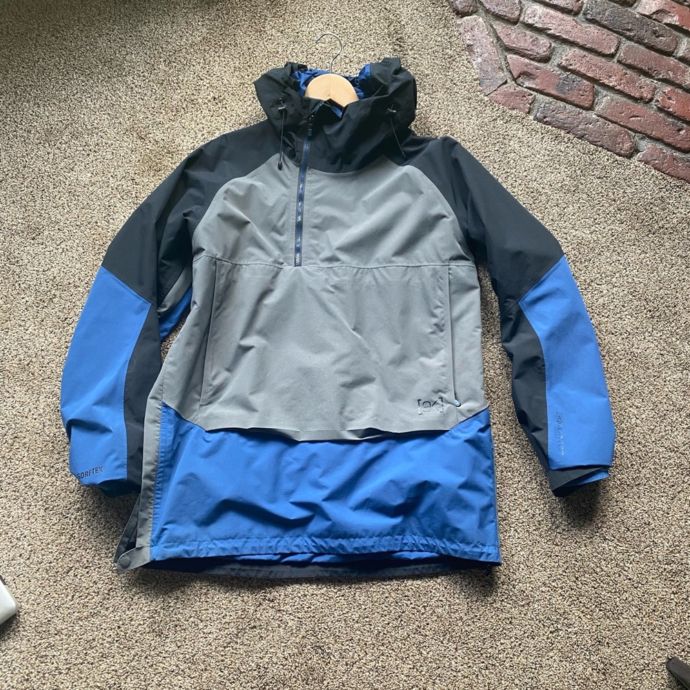Burton AK Velocity Jacket size Large